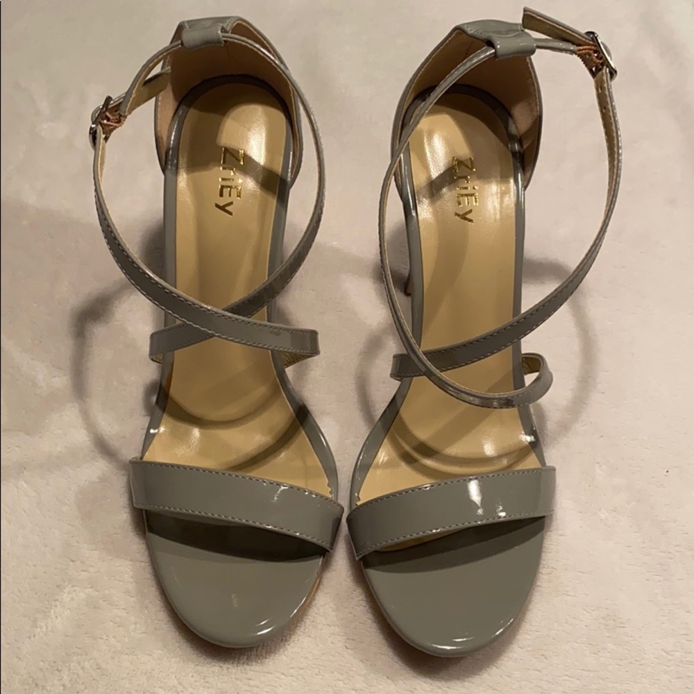 ZriEy Stiletto Heels in Grey Size 9M - Picture 1 of 5